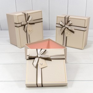 Коробки Квадратные Набор    